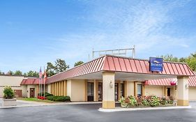 Baymont By Wyndham Queensbury/Lake George